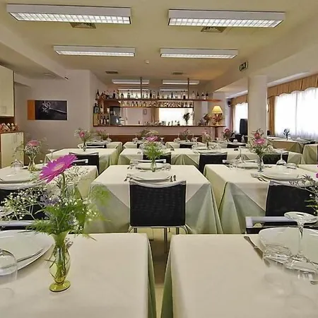 Maita מלון לידו די קאמאיורה